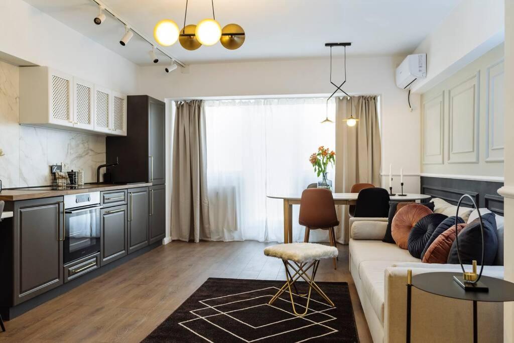 Panoramic Apartment - 4Br - Piata Unirii Бухарест Экстерьер фото