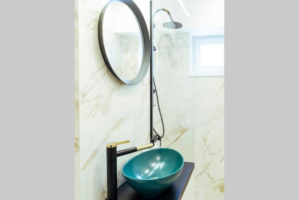 Panoramic Apartment - 4Br - Piata Unirii Бухарест Экстерьер фото