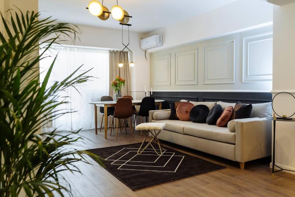 Panoramic Apartment - 4Br - Piata Unirii Бухарест Экстерьер фото